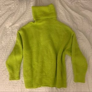 NEON GREEN OVERSIZED KNIT SWEATER